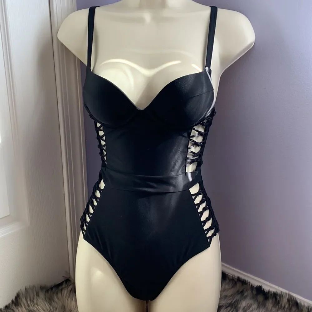 Very sexy add 2 cups strappy Swimsuit Swimwear One Piece Black small